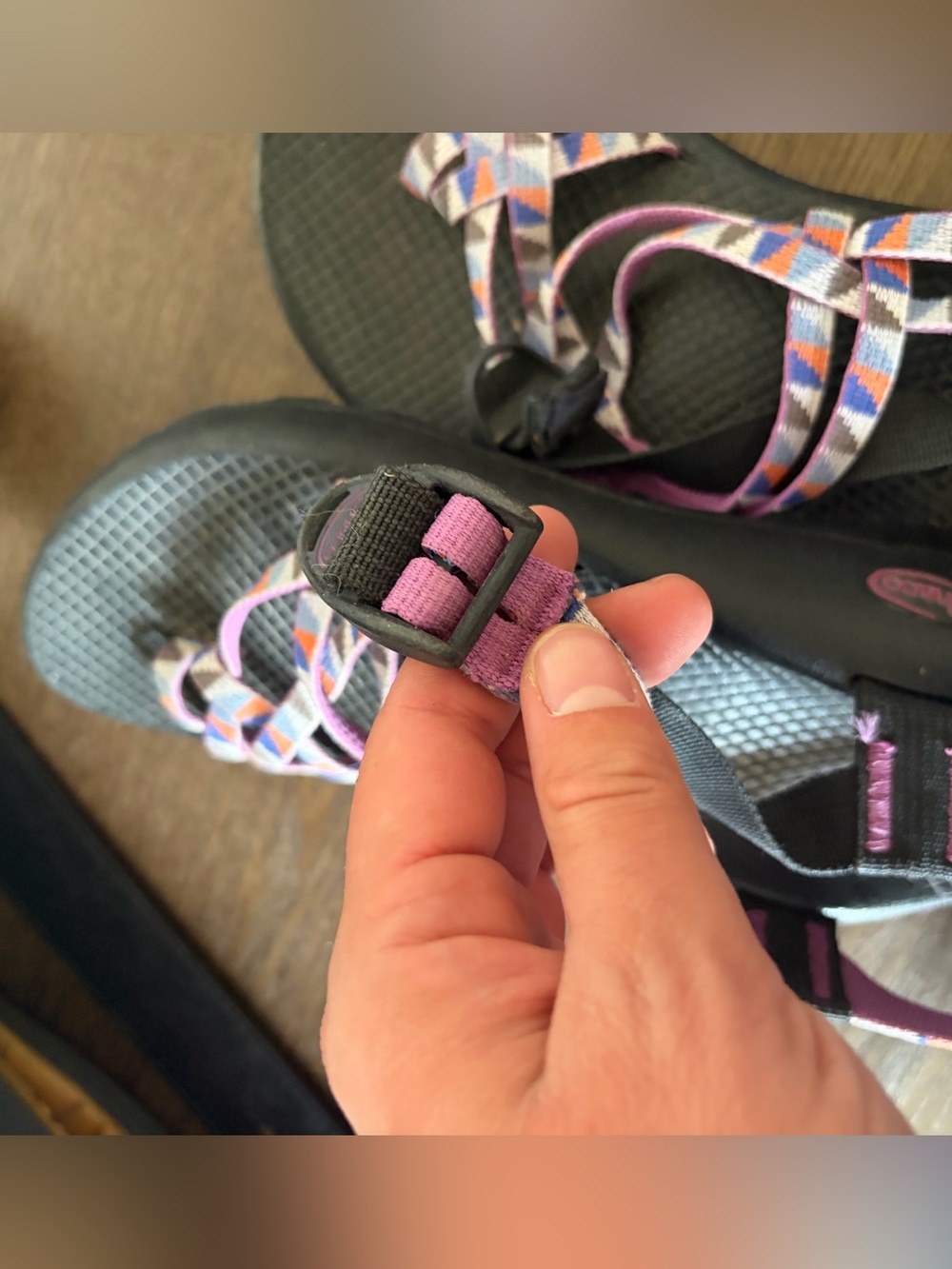 Women 8 Chaco’s Double Strap with Toe Strap in Purple triangle print - Picture 5 of 5
